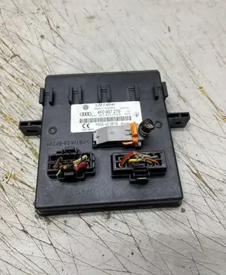 Audi A6 S6 C6 4F Comfort/convenience module 4F0907279 F005V00619