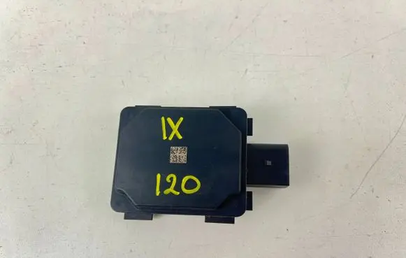 BMW iX Distronic sensor radar 