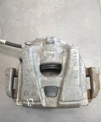 Audi A5 Sportback 8TA Front brake caliper