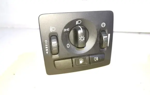 Volvo V50 Light switch 30739298 06W50T