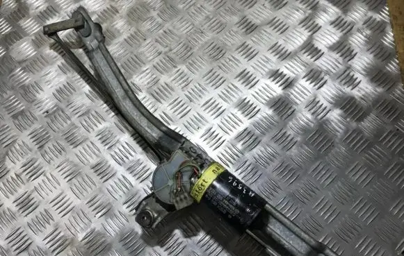 Volkswagen Jetta II Front wiper linkage and motor 191955326