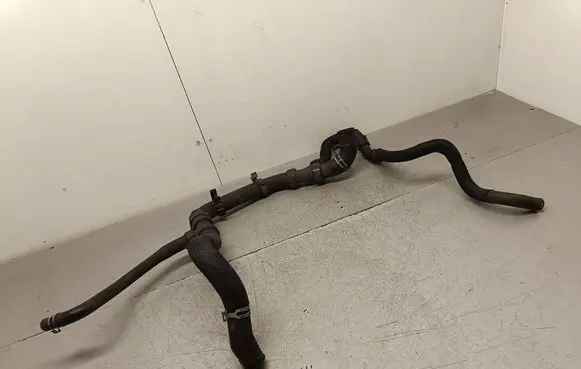 Ford Mondeo MK V Engine coolant pipe/hose DG936B273GH