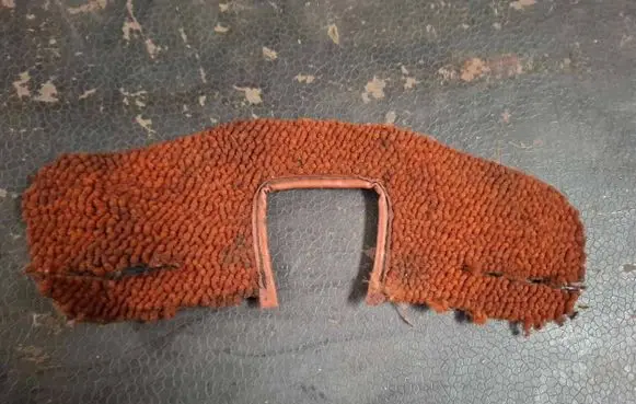 Mercedes-Benz W123 Interior carpet 0119