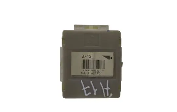 Toyota RAV 4 (XA30) Other control units/modules 8267142070 5J313153