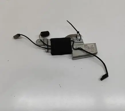 Subaru Forester SF Aerial antenna amplifier EF1088B