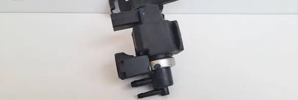 Audi A6 S6 C6 4F Turbo solenoid valve 059906628A 059130407C