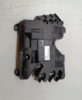 Mercedes-Benz S AMG W222 Fuse module A2225402850 P00122274 1832015