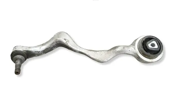 BMW 1 E82 E88 Front lower control arm/wishbone 