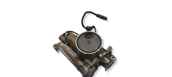 Mini Cooper Countryman R60 Oil pump V764737680