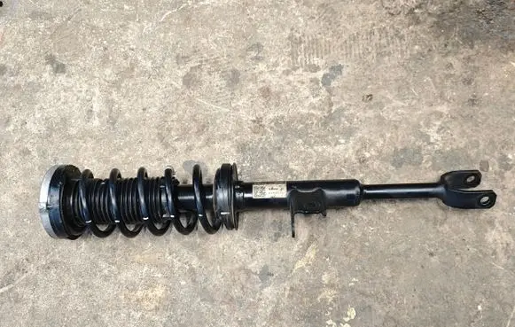 BMW 5 G30 G31 Front shock absorber with coil spring 31316896036 3131689603601 6896036