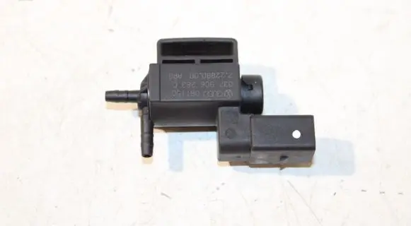 Audi A4 S4 B8 8K Turbo solenoid valve 037906283C