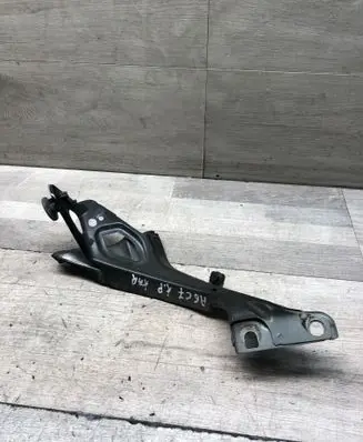 Audi A6 C7 Fender mounting bracket 4G0805815 1112