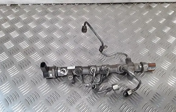 Volkswagen Cross Touran I Fuel main line pipe 03L089M
