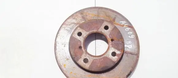 Mitsubishi Carisma Front brake disc ventiliuojamas
