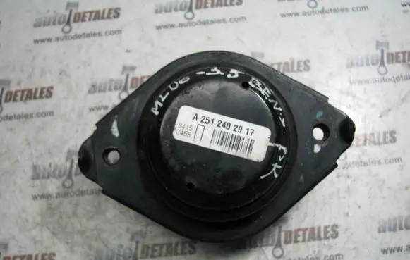 Mercedes-Benz ML W164 Engine mount bracket A2512402917