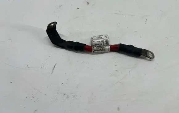BMW 1 F20 F21 Positive cable (battery) 86168108