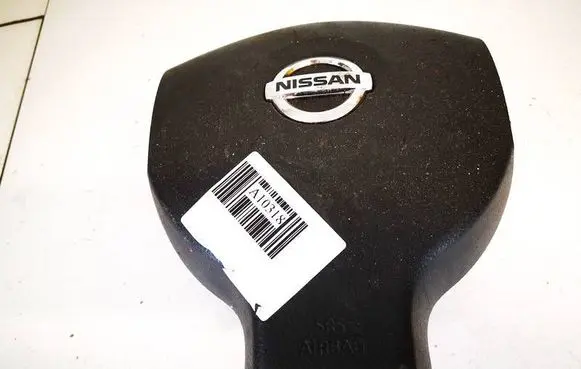 Steering wheel airbag