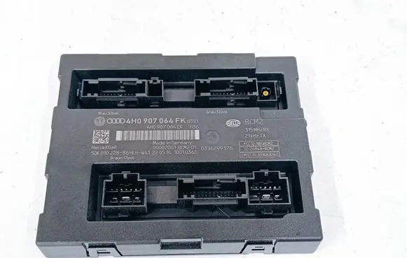 Volkswagen Touareg II Comfort/convenience module 4H0907064FK