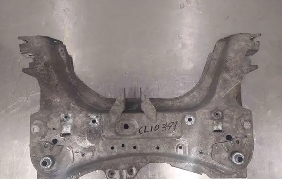 Renault Clio IV Front subframe 206515983R