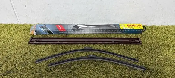 Volkswagen Polo Windshield/front glass wiper blade 3397118927 A927s