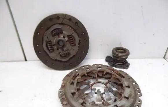 Opel Corsa C Clutch set kit 92232234118E01E01