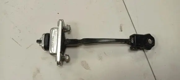 Buick Encore I Front door check strap stopper 42467900