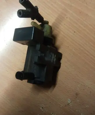 Mercedes-Benz Sprinter W906 Turbo solenoid valve A0061536628