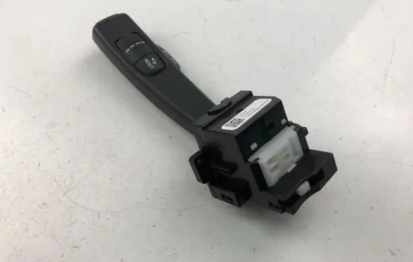 Volvo V40 Indicator stalk 31394001