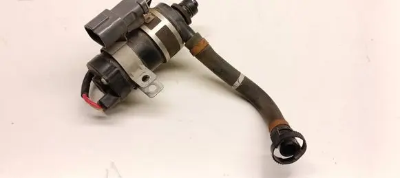 Honda CR-V Headlight washer pump 22613 CC11