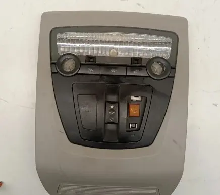 BMW 5 F10 F11 Front seat light 28321372