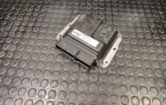 Nissan Murano Z51 Engine control unit/module 237101AT1B 2758009745