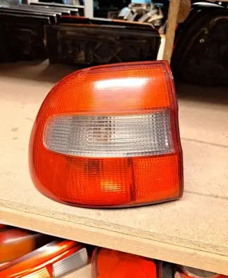 Volvo S40, V40 Rear/tail lights 308639 30863903 29170102