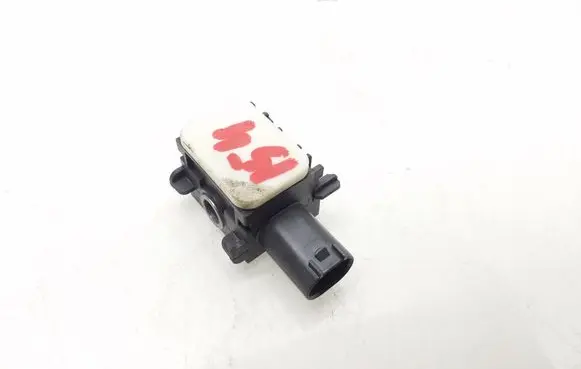 Mercedes-Benz R W251 Airbag deployment crash/impact sensor 0038202826