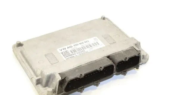 Skoda Fabia Mk1 (6Y) Engine control unit/module 03D906023