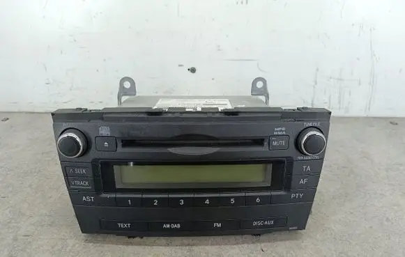 Toyota Avensis T270 Radio/CD/DVD/GPS head unit