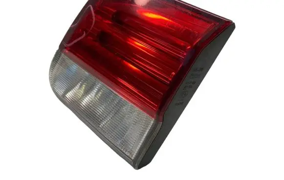 Toyota Avensis T270 Rear/tail lights 15478 0530 R1Y02