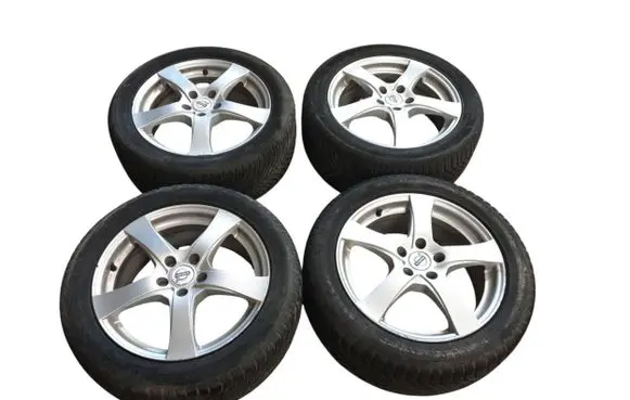 Volvo V70 R17 alloy rim 