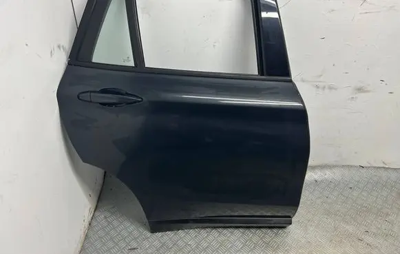 Rear door