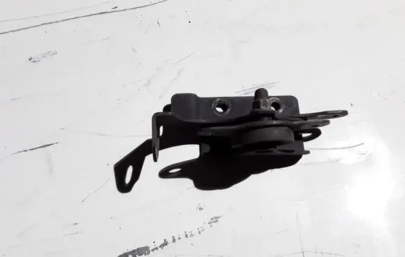 Nissan Qashqai Radiator support slam panel bracket AV90446