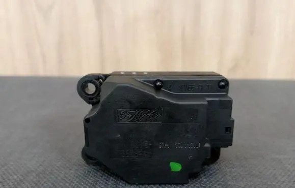 Volvo V40 Cross country A/C air flow flap actuator/motor 4N5H19E6166652A