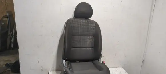 Peugeot Partner Front passenger seat 