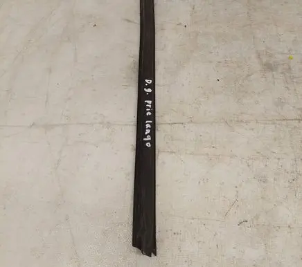 BMW 5 E60 E61 Rubber seal rear door window/glass 