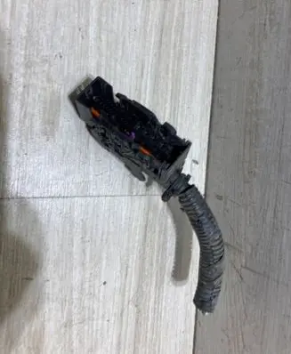 Toyota Avensis T270 ABS module connector plug 