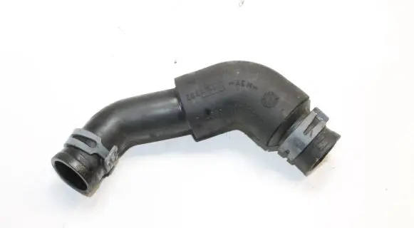 Mercedes-Benz B W245 Engine coolant pipe/hose A6400101282