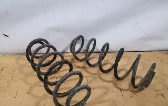 Citroen C4 I Rear coil spring