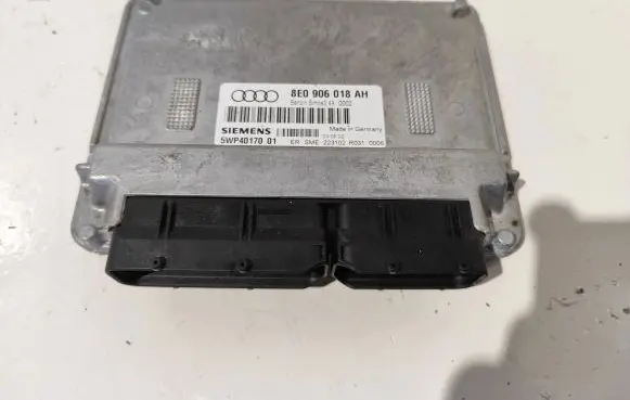 Audi A4 S4 B6 8E 8H Engine control unit/module 8E0906018AH 5WP4017001