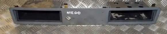 Mercedes-Benz EQS V297 Glove box
