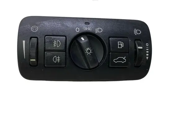 Volvo V70 Light switch 30739415 04066302