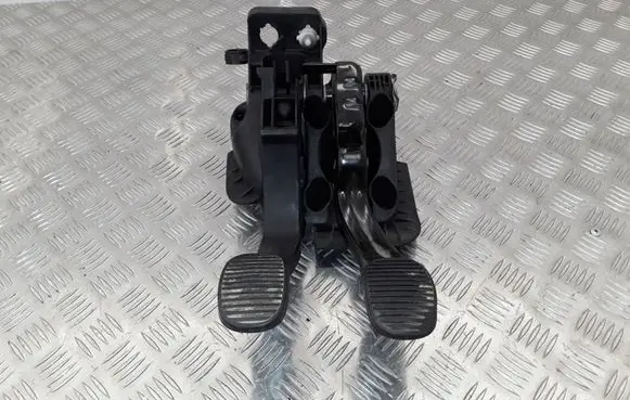 Lancia Ypsilon Pedal assembly 3808430008 51713873 3808430036