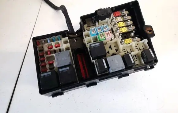Ford C-MAX I Fuse box set 3m5t14a067ac 3m5t-14a067-ac